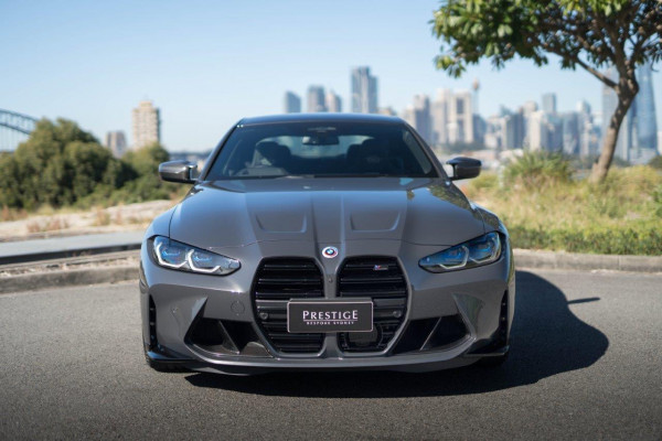 2022 BMW M4 50 Jahre Edition X Drive Coupe Image 2