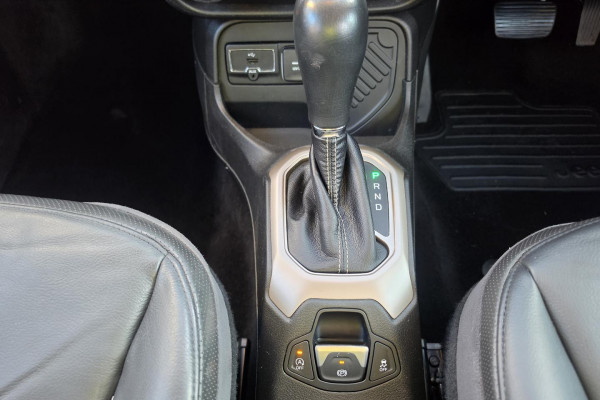2016 Jeep Renegade BU Limited SUV Image 17