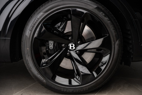 2026 Bentley Bentayga 4V V8 SUV