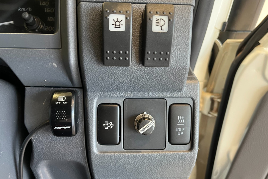 2017 Toyota LandCruiser VDJ79R WorkMate Cab Chassis Image 10