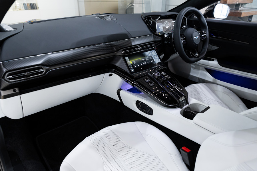 2024 Aston Martin Vantage  Coupe Image 23