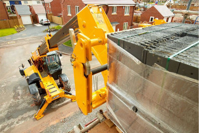 New JCB 535-125 HI-VIZ