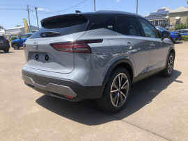 2024 Nissan QASHQAI J12 Ti SUV image 3