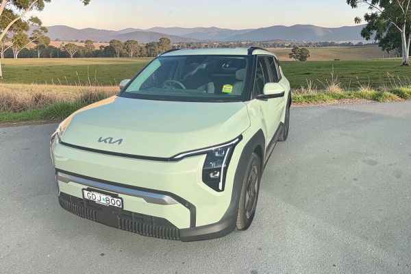 2026 MY27 Kia EV3 SV Air Long Range SUV Image 1