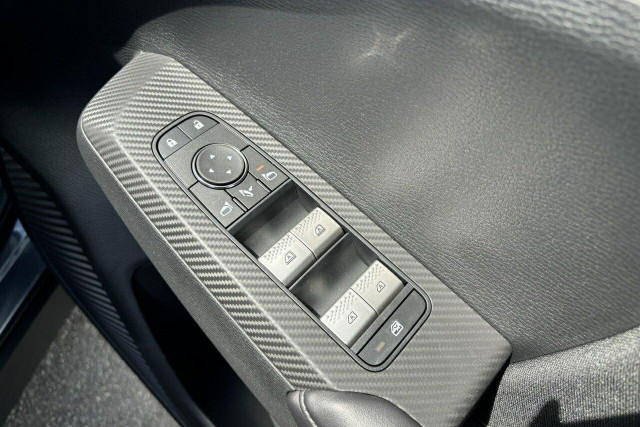 2024 Mitsubishi Outlander ZM LS SUV Image 17