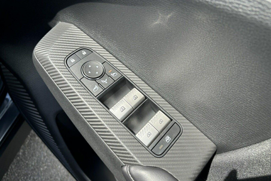 2024 Mitsubishi Outlander ZM LS SUV Image 17