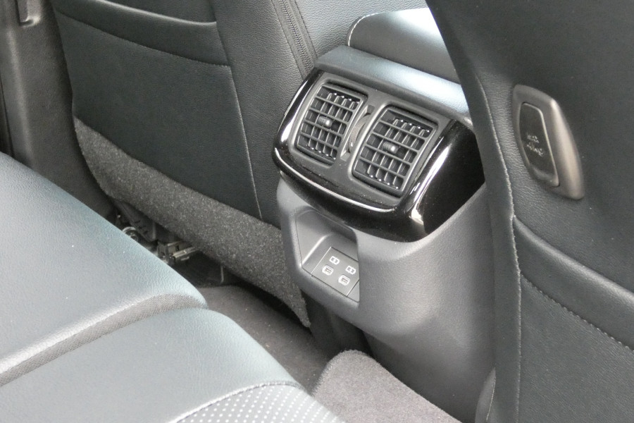 2024 Toyota HiLux GUN126R ROGUE 48V 4X4 Ute Image 15