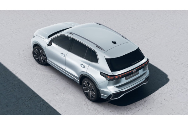 2026 Volkswagen Tiguan CT 195TSI R-Line SUV Image 7