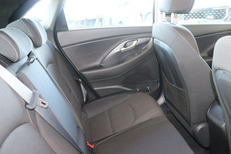 2017 MY18 Hyundai i30 PD Active Hatch
