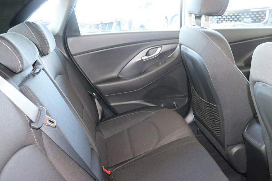 2017 MY18 Hyundai i30 PD Active Hatch Image 26