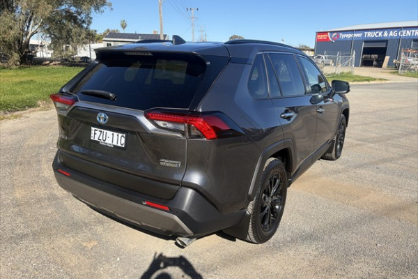 2022 Toyota RAV4 AXAH54R Cruiser SUV Image 4