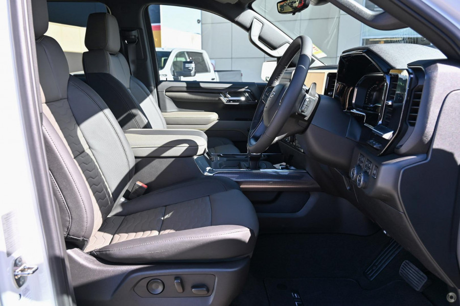 2026 Chevrolet Silverado T1 1500 ZR2 W/Tech Pack Ute Image 12