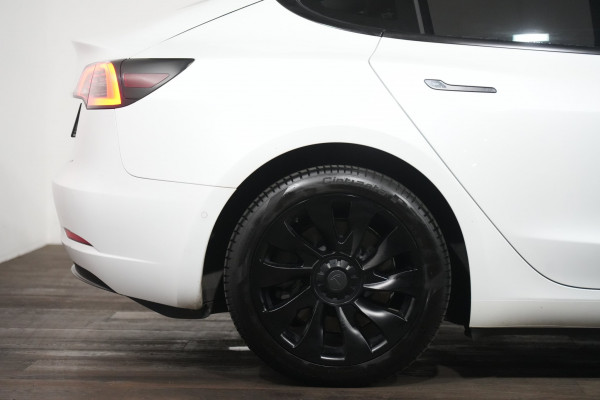 2022 Tesla Model 3  Rear-Wheel Drive Sedan Image 6