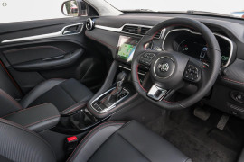 2024 MG ZST  Essence SUV