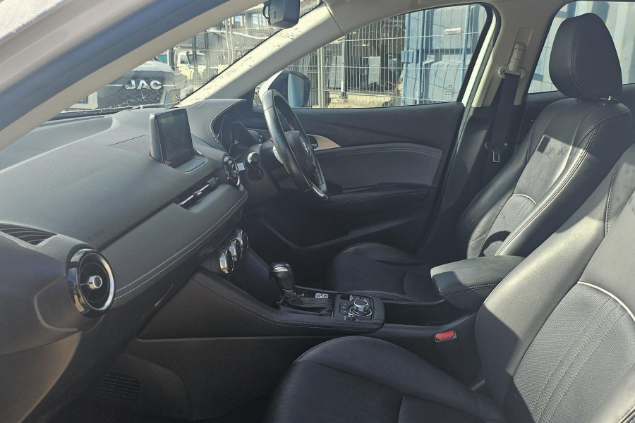 2019 Mazda CX-3 DK sTouring SUV Image 12