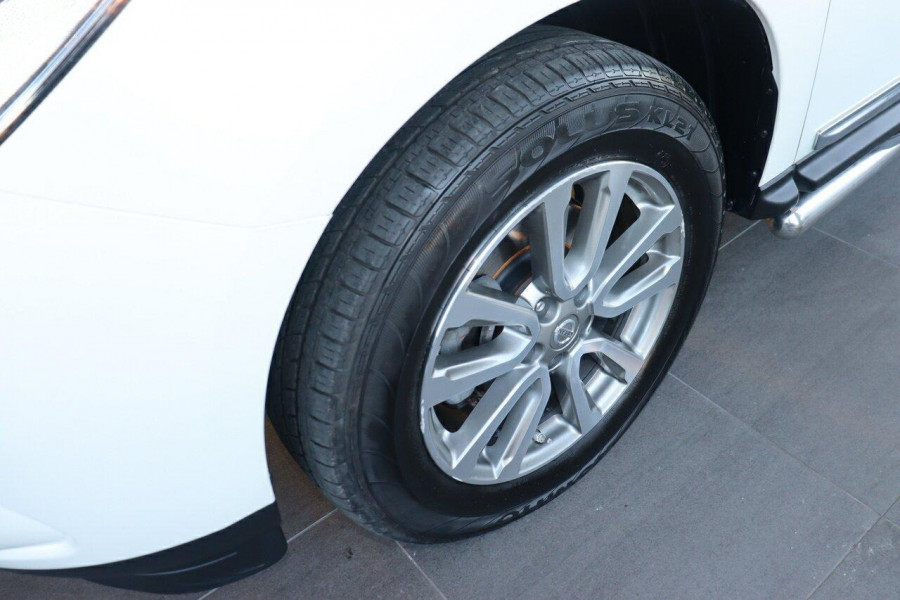 2016 Nissan Pathfinder R52 ST-L SUV Image 7
