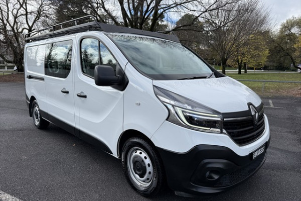 2022 Renault Trafic X82 Crew Lifestyle 125kW Van Image 1
