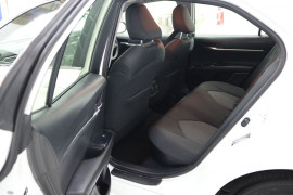 2019 Toyota Camry AXVH71R ASCENT Sedan