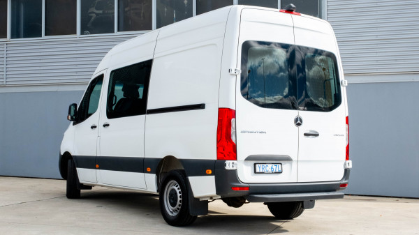 2024 Mercedes-Benz Sprinter VS30 Van image 5