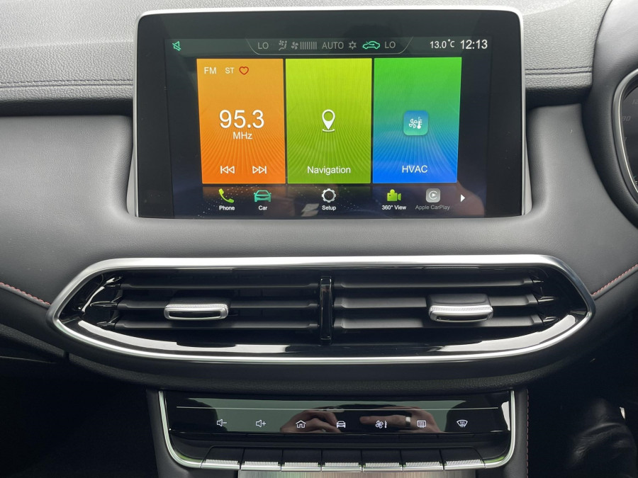 2025 MG HS Plug-in Hybrid Essence SUV Image 19
