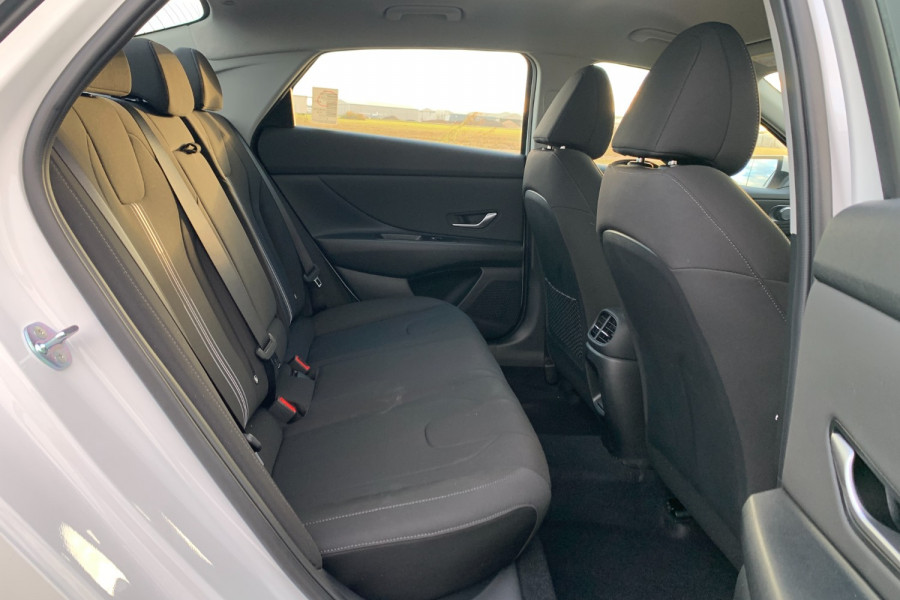 2025 Hyundai i30 CN7.V2  Sedan Image 12