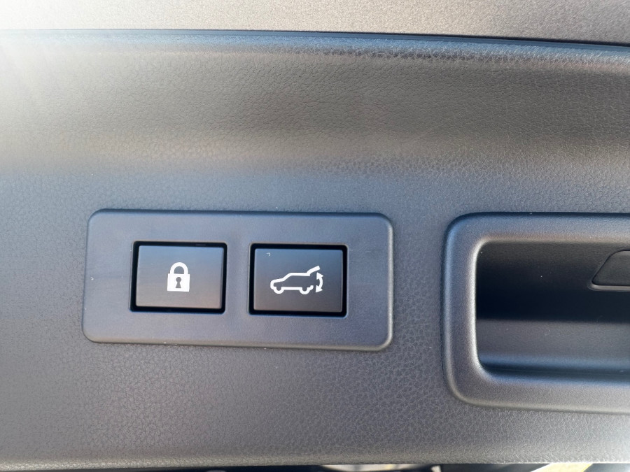 2025 MY26 Subaru Forester S6 Hybrid Sport SUV Image 16