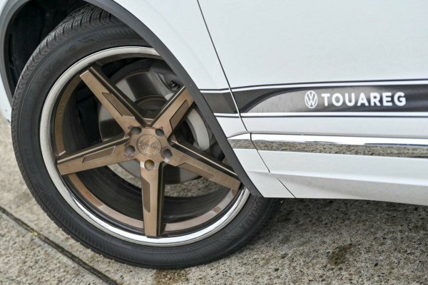 2022 Volkswagen Touareg CR 210TDI Elegance SUV Image 21