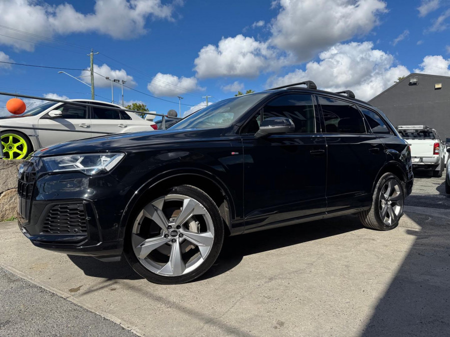 2022 Audi Q7 4M 55 TFSI S line SUV Image 1