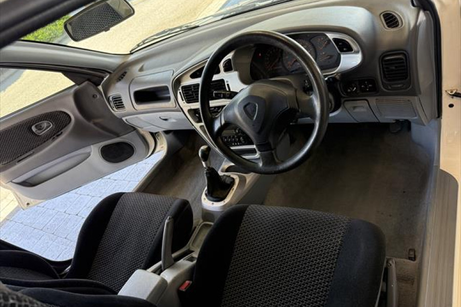 2007 Proton Jumbuck GLSi Cab Chassis Image 12