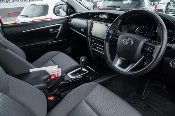 2024 Toyota Fortuner GUN156R GXL SUV Image 7