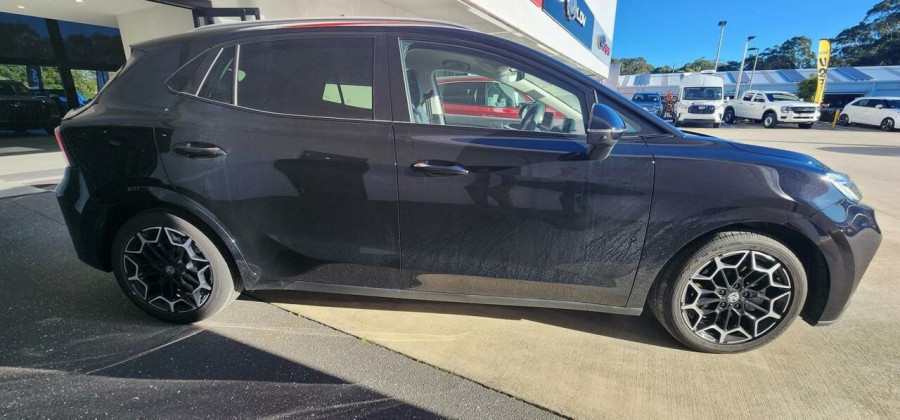 2026 MG MG4 EV Urban AH4E Essence 43 Hatch Image 2