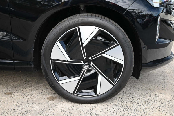2026 Volvo EX90  Ultra Twin Motor Performance SUV Image 23