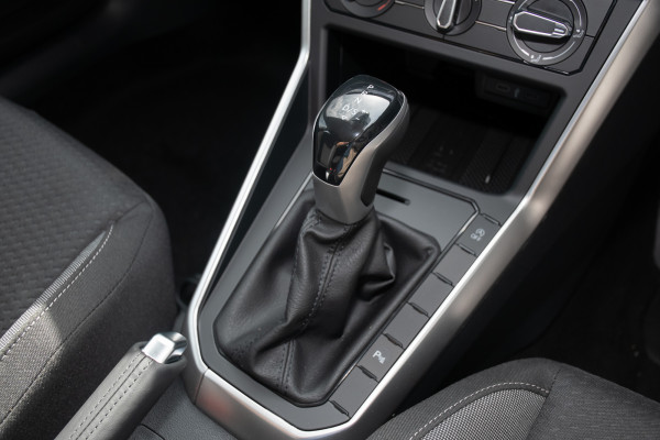 2025 MY26 Volkswagen Polo AE 85TSI Life Hatch Image 13