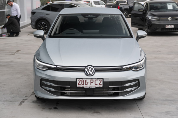 2025 MY26 Volkswagen Golf 8.5 110TSI Style Hatch Image 4