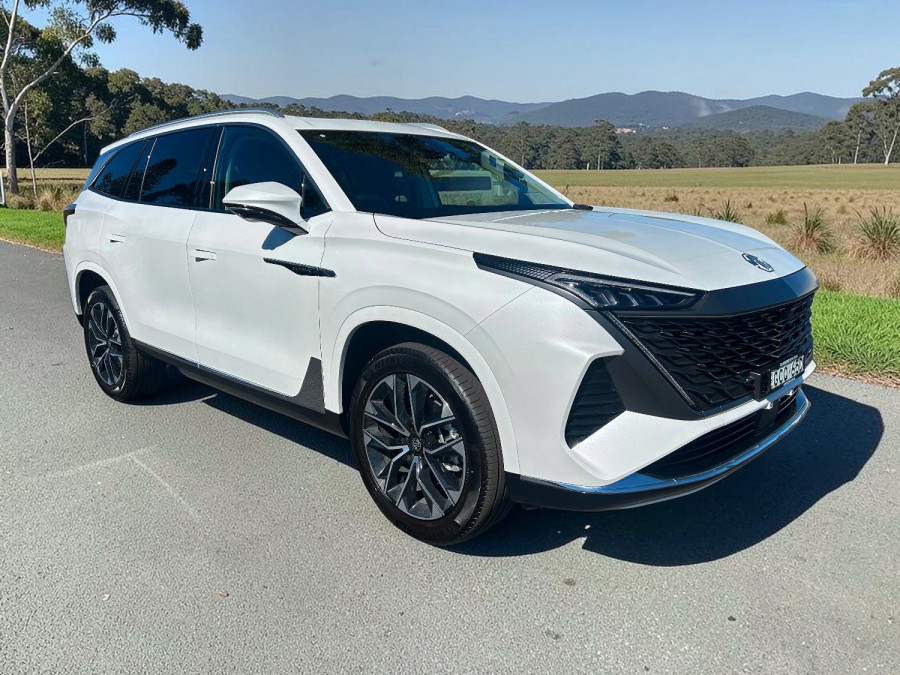 2025 MG QS IS31 Excite SUV Image 1