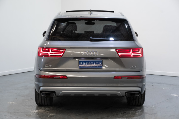 2016 Audi Q7 4M TDI SUV Image 10