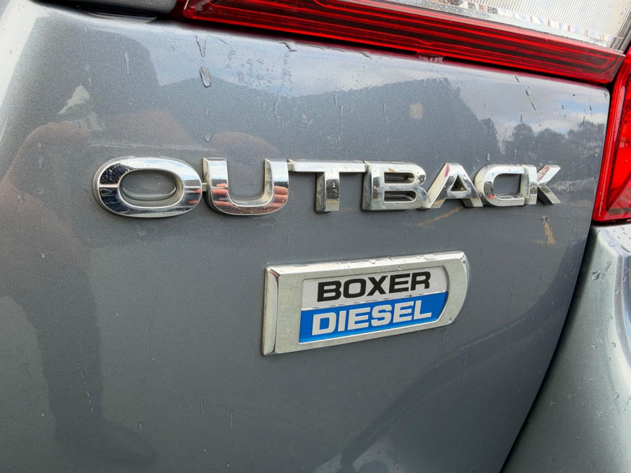 2018 Subaru Outback 5GEN 2.0D Premium SUV Image 32
