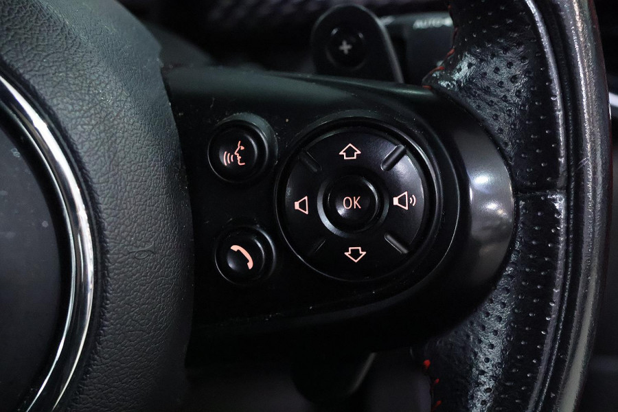 2015 MINI Cooper F55 Cooper S Hatch