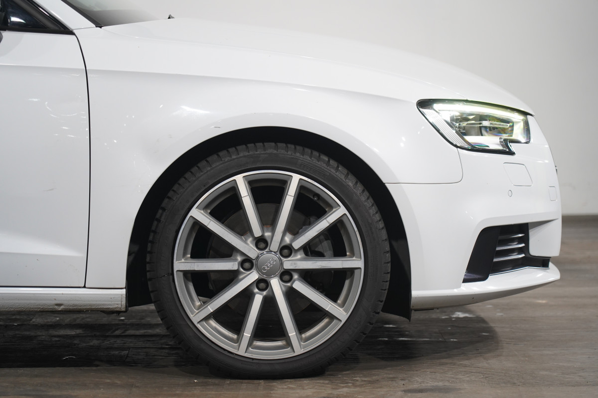 2018 Audi A3 2.0 Tfsi Sportback Black Edit Hatch Image 5