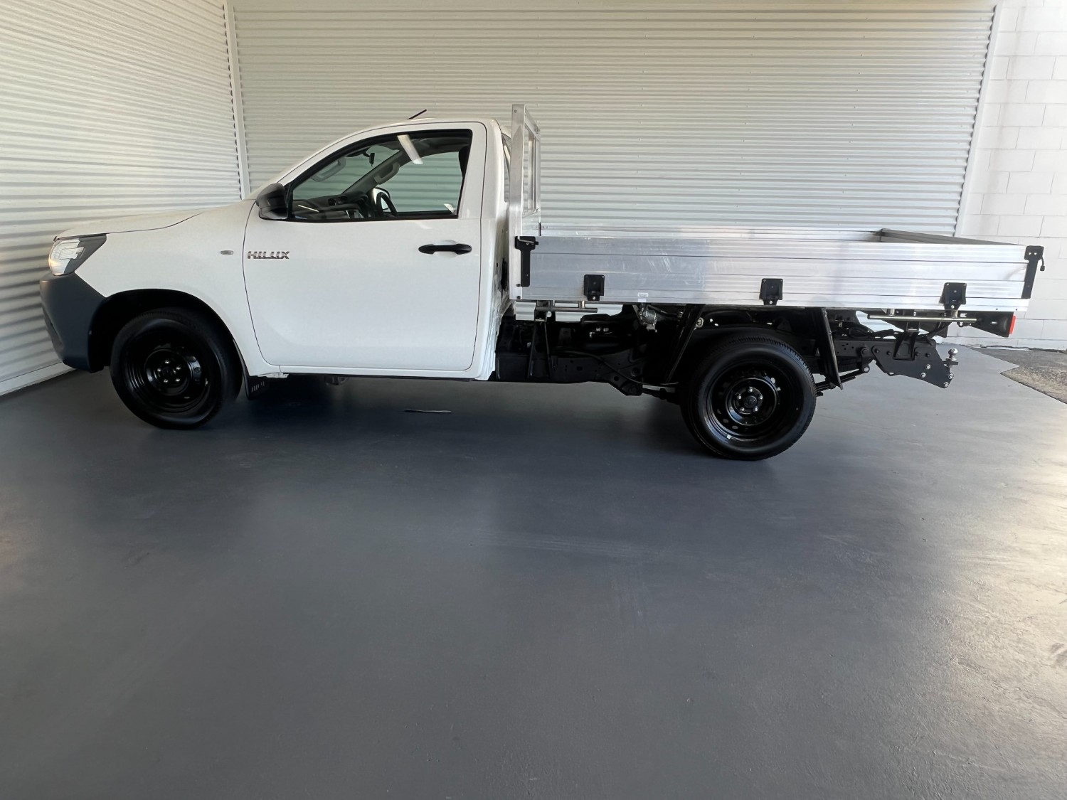 2019 Toyota Hilux TGN121R WORKMATE Cab Chassis Image 15