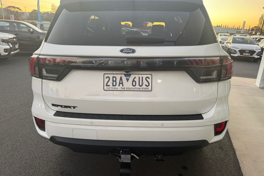 2024 Ford Everest Sport Wagon Image 7