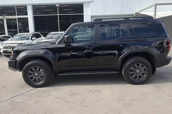 2026 Toyota LandCruiser Prado GDJ251R Altitude SUV Image 9