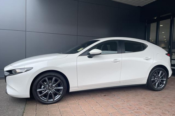2024 Mazda 3 BP Series G20 Evolve Hatch Image 5