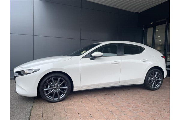 2024 Mazda 3 BP Series G20 Evolve Hatch Image 5