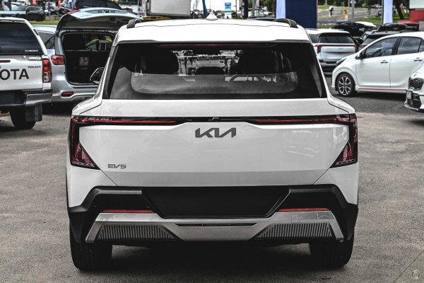 2026 Kia EV5 OVc Air Long Range SUV Image 3