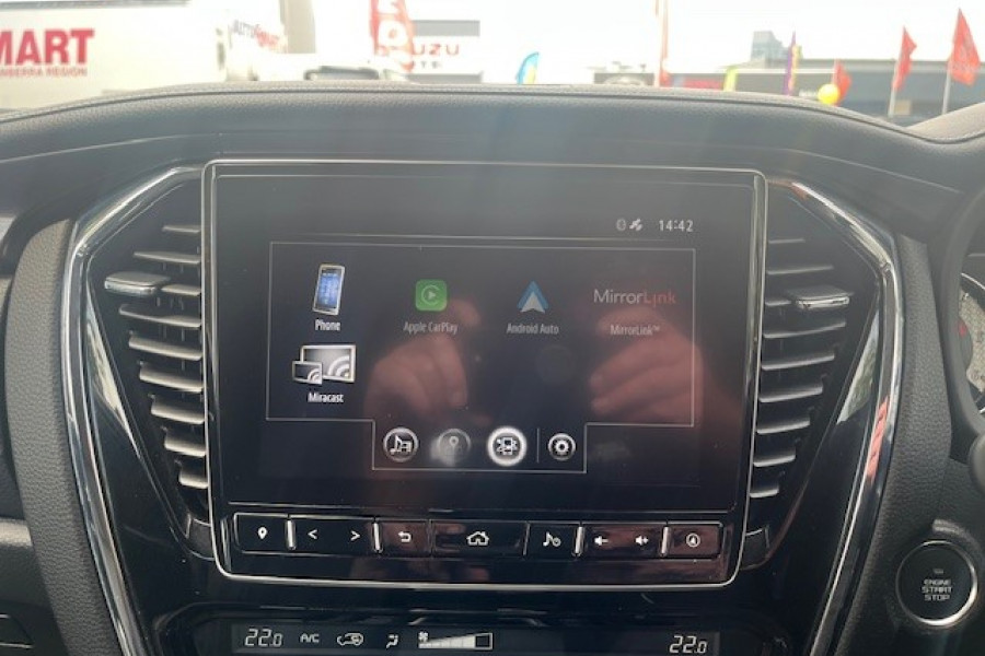 2023 Isuzu MU-X RJ LS-T SUV Image 19