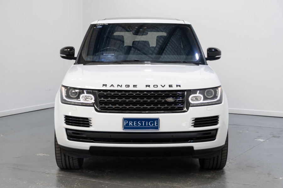 2018 Land Rover Range Rover SDV8 Vogue SE SUV Image 8