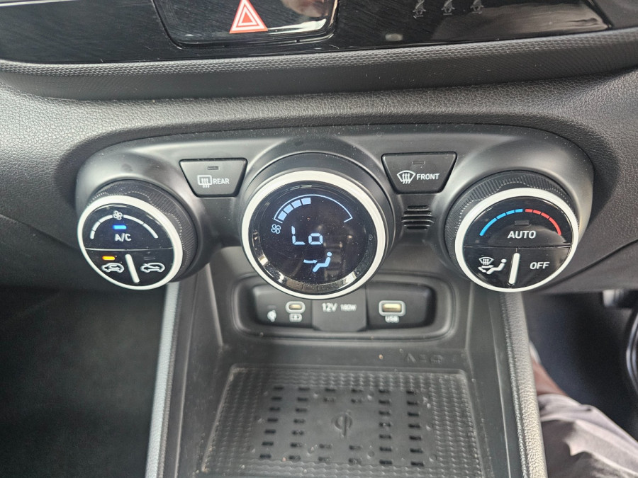 2023 Hyundai Venue QX.V5 Elite SUV Image 19