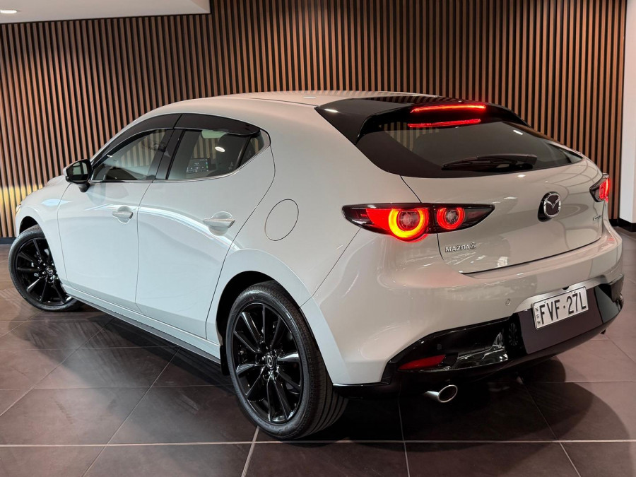 2025 Mazda 3 BP Series G25 Astina Hatch Image 2