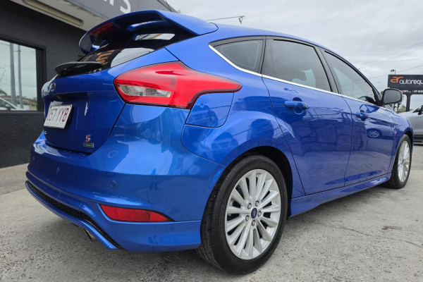 2018 Ford Focus LZ Sport Hatch Image 9